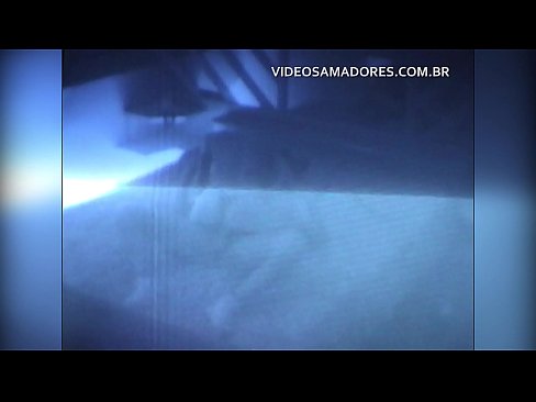 ❤️ Senarrak emazteari filmatzen dio bizilaguna eta makurtu bat dela jakiten du ❤❌ Pornografia besterik ez gugan ❌️